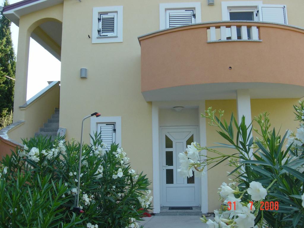 Apartments Prahovic Ždrelac 外观 照片